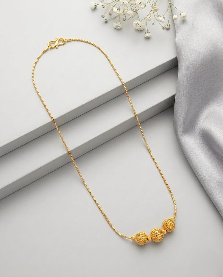 Elegant Trio Pearl Daily Wear Chain for Women