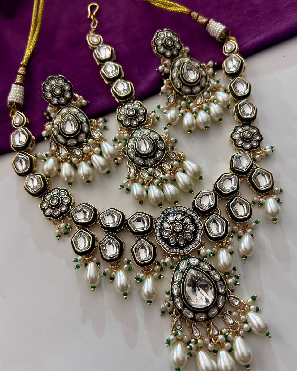 Meherbaan Heritage Kundan Pearl Necklace Set
