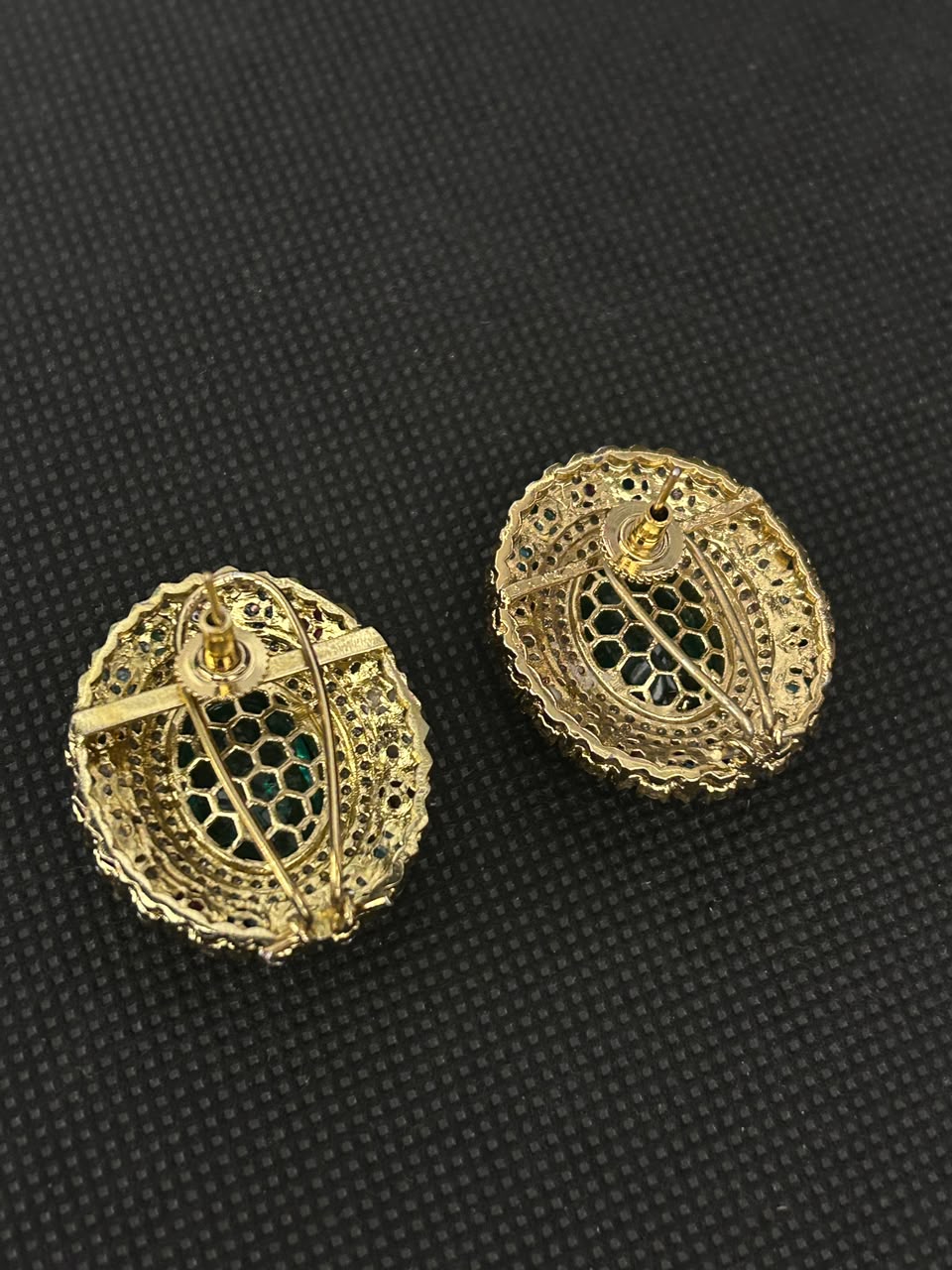 4CM Solid Oval Multicolor Statement Stud Earrings