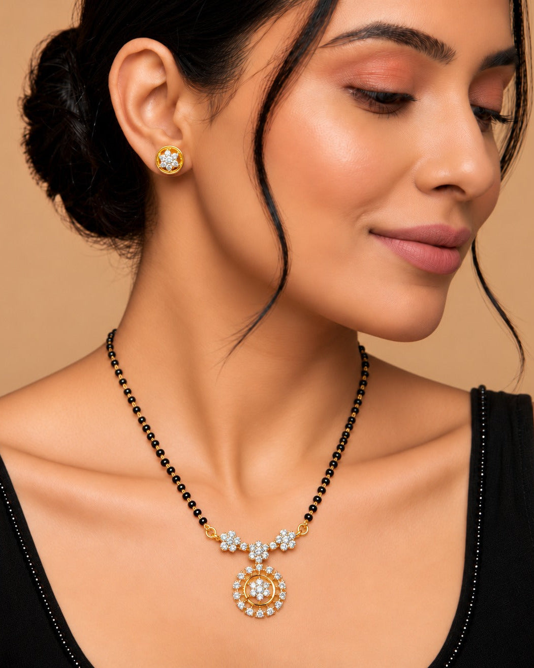 Reeva Floral Halo Mangalsutra Set – 18 Inch