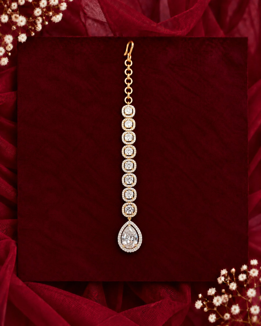 Luxe Halo Teardrop Maang Tikka