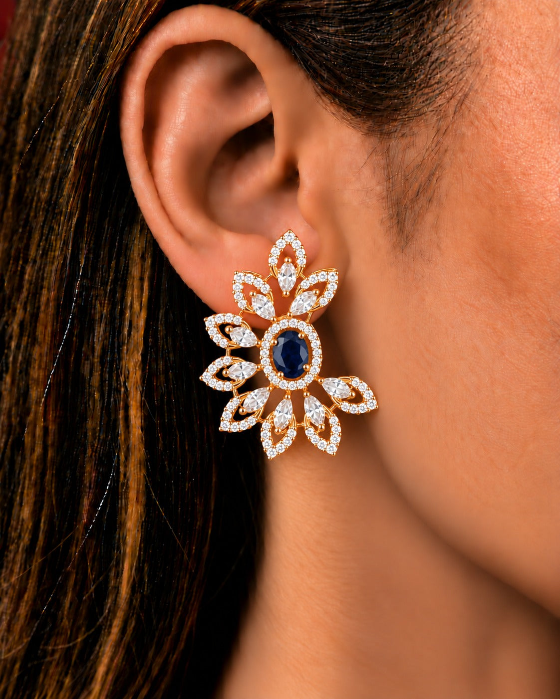 Solid Royal Leaf Cluster Stud Earrings