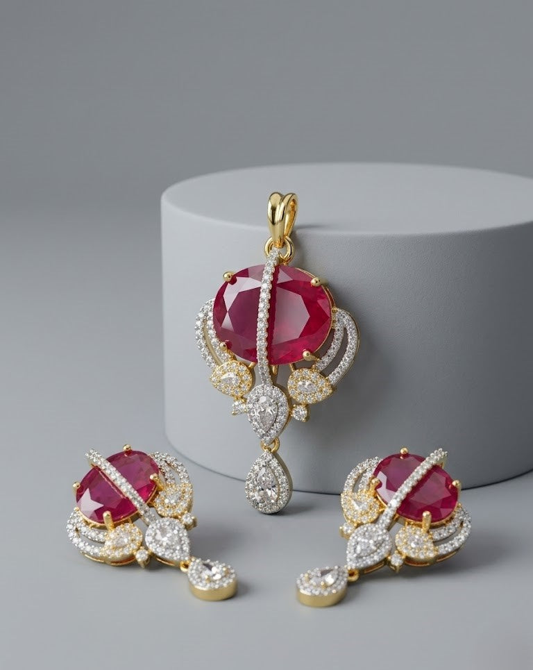 Raktima Noor Pendant Set