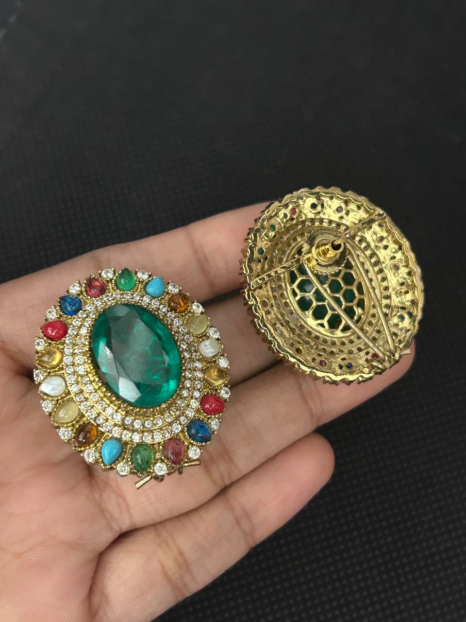 4CM Solid Oval Multicolor Statement Stud Earrings