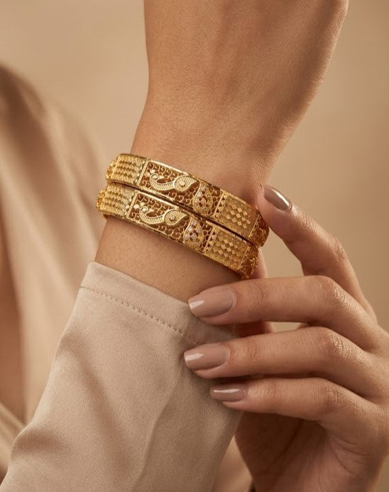 Mayuri Swarnrekha Peacock Design Daily Wear Bangles