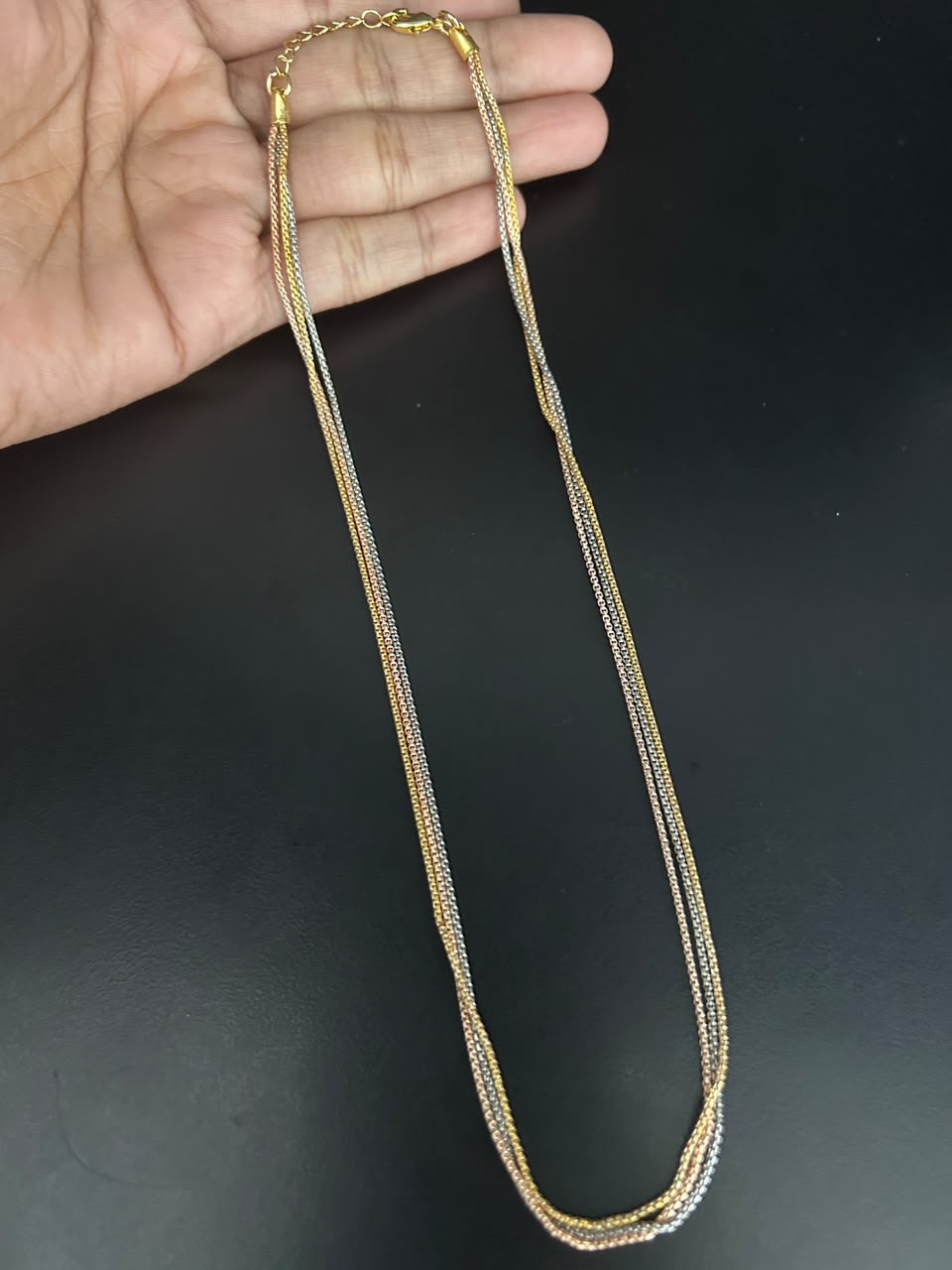 Zareen Bold Tri-Tone Chain – 18 Inch