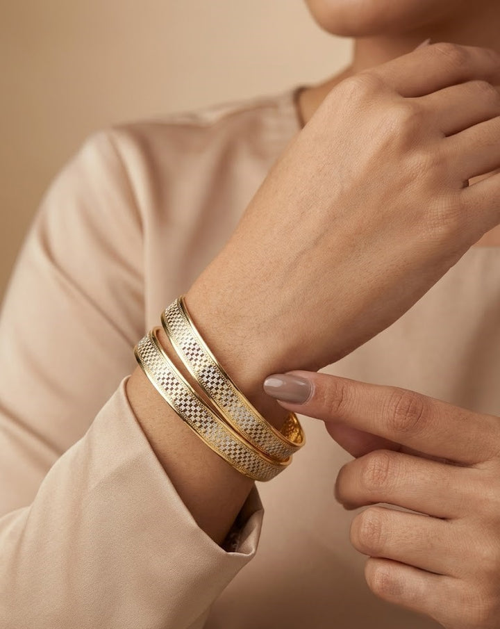 Aarunya Bangles Anti-Tarnish Daily Wear Gold Tone Bangles