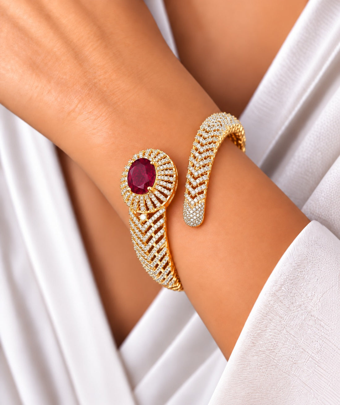 Evelora Oval Openable Stone Bracelet – Ruby & Green | Fits 2.4 & 2.6