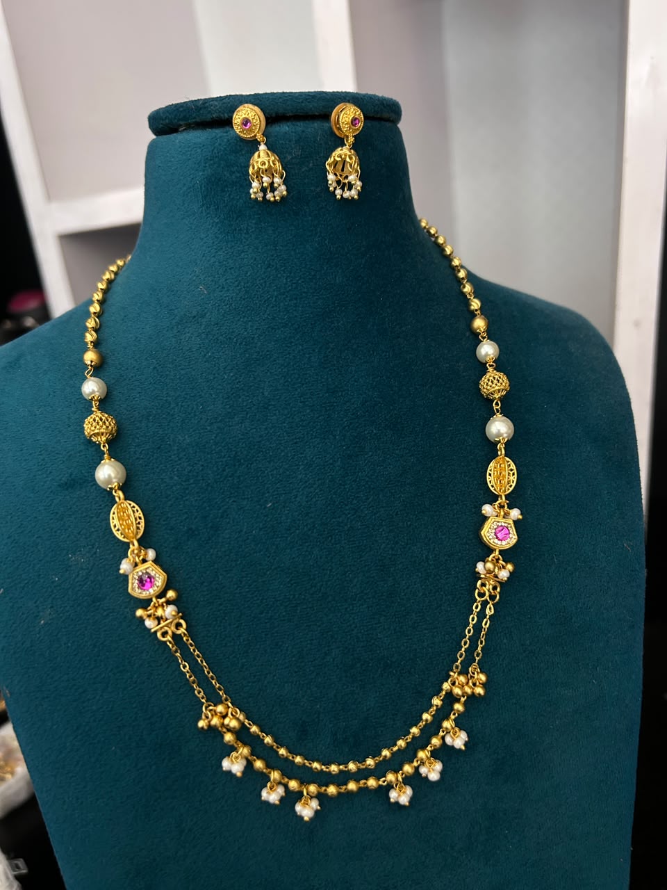 Antique Pearl Layered Mala Set