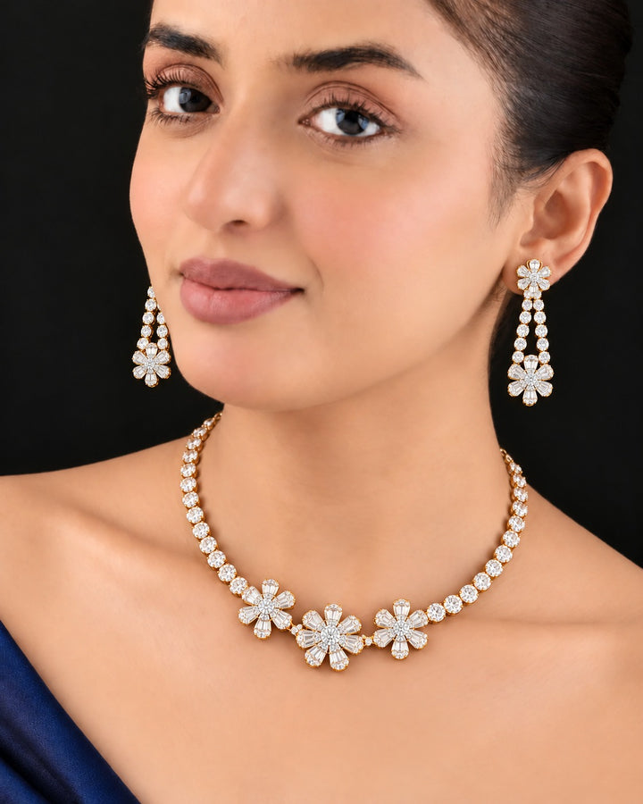 Floréva Radiant Blossom Diamond Necklace Set