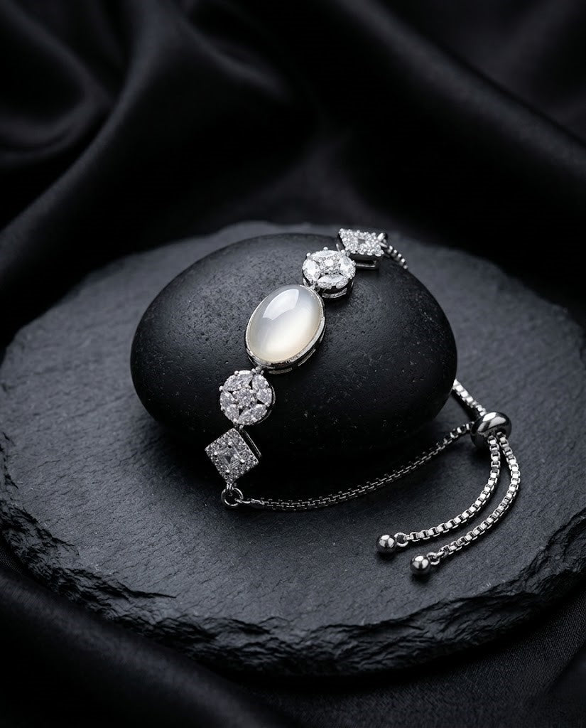 Adjustable Pearl Diamond Bracelet for Women