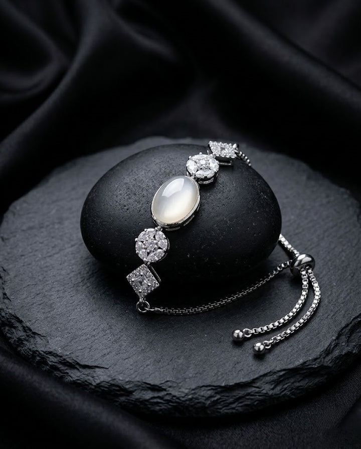 Adjustable Pearl Diamond Bracelet for Women
