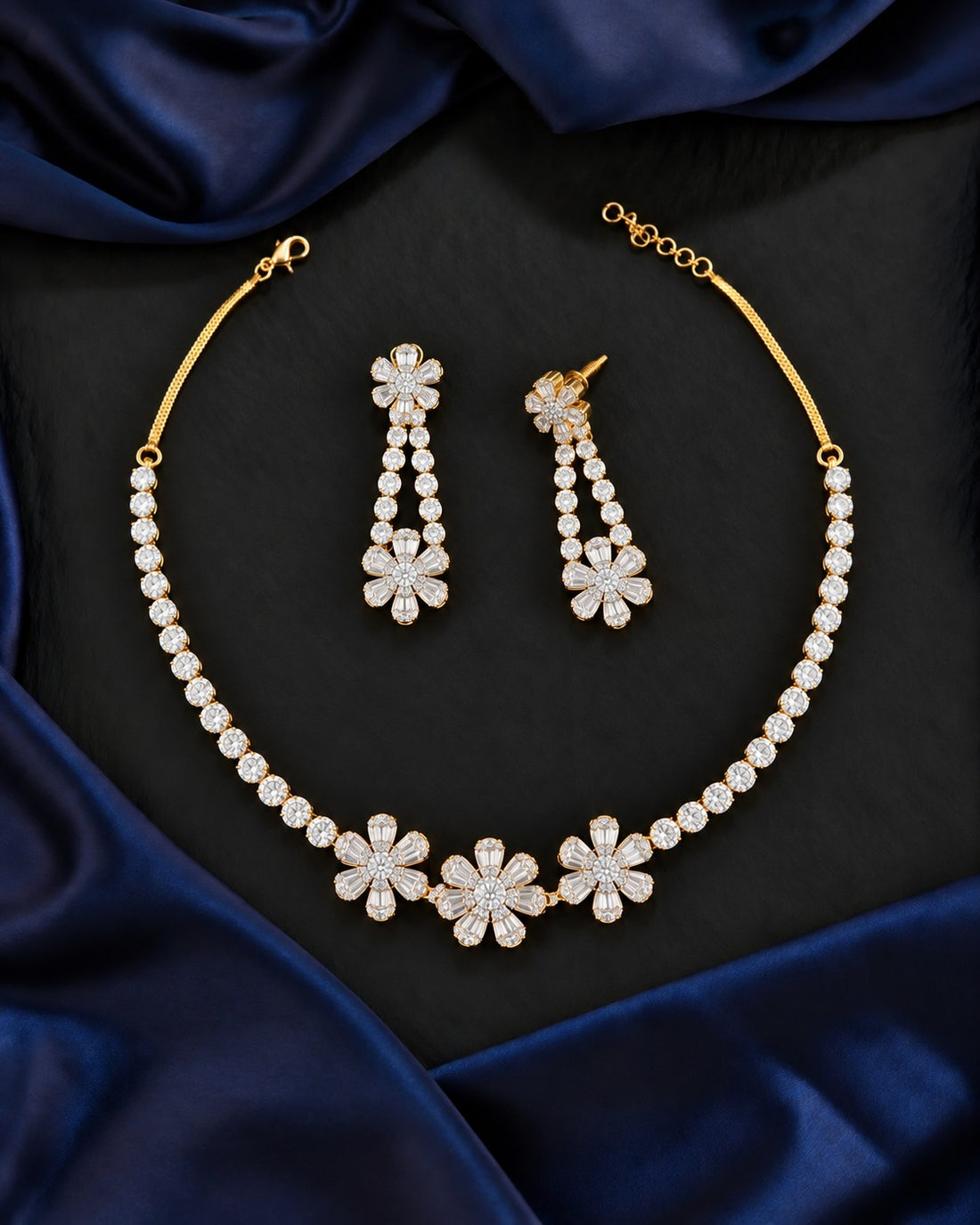 Floréva Radiant Blossom Diamond Necklace Set