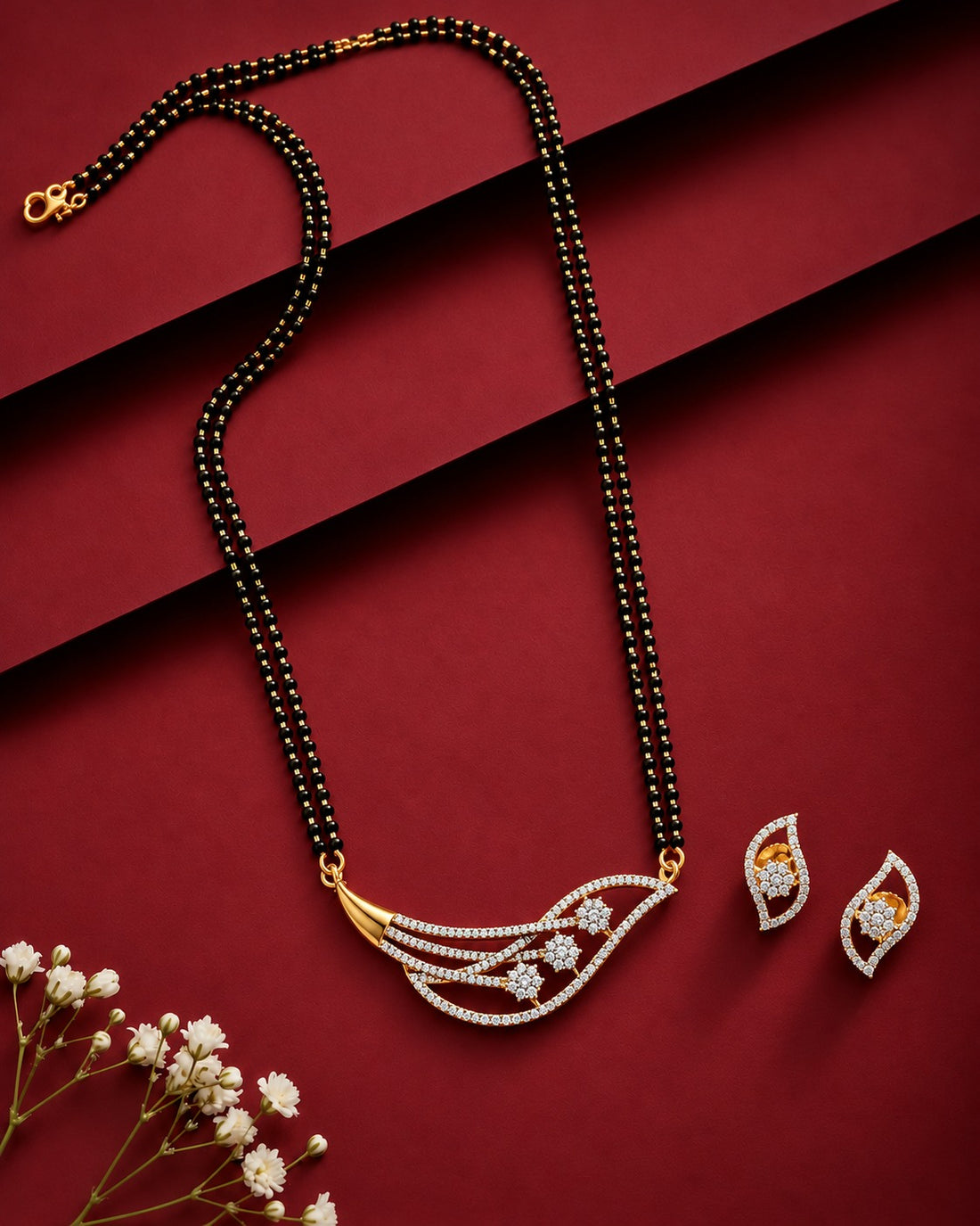 Aavya Leaf Curve Diamond-Look Mangalsutra Set – 24 Inch