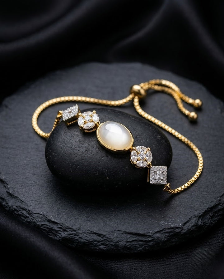 Adjustable Pearl Diamond Bracelet for Women