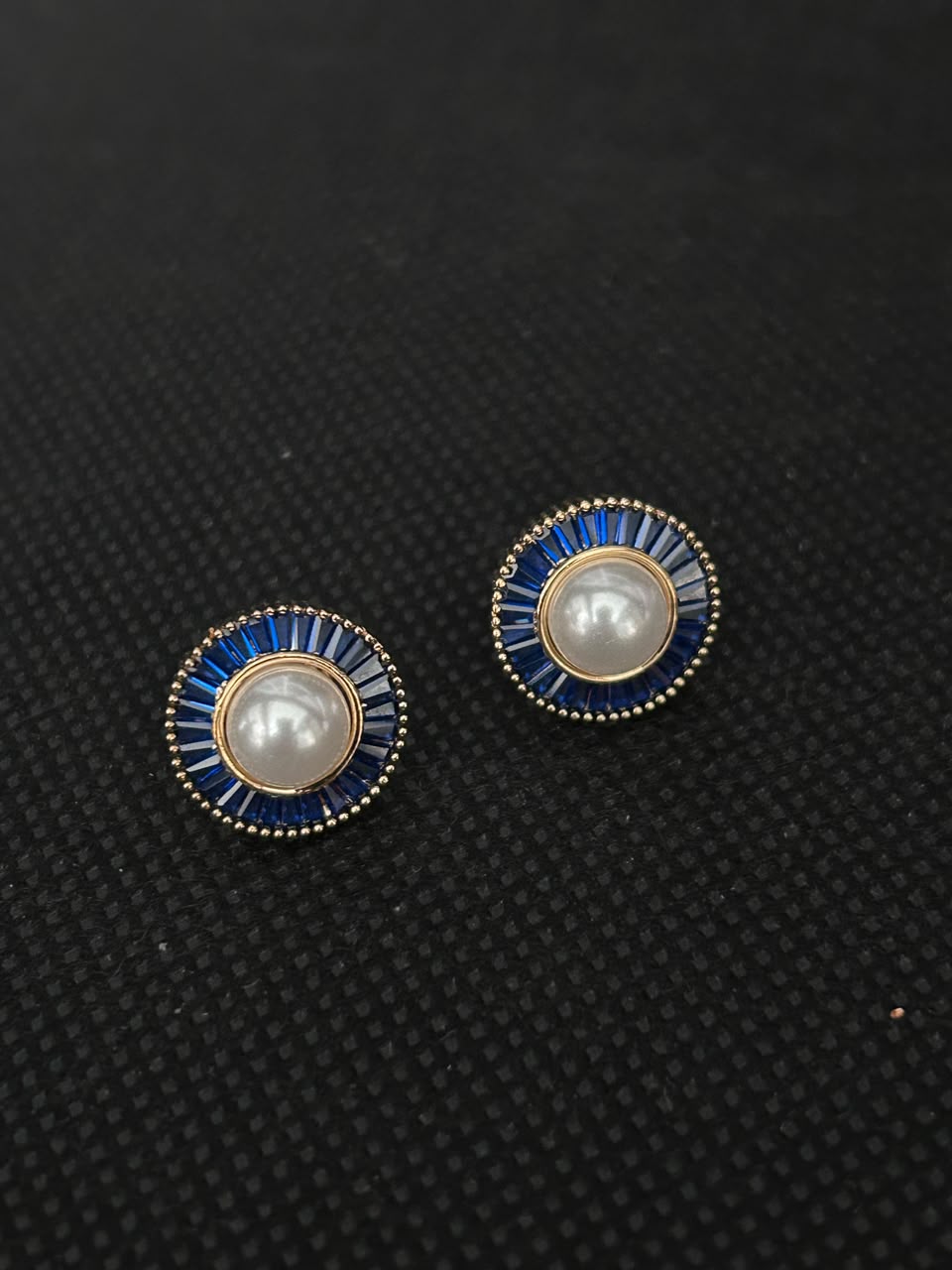 Solid Pearl Halo Baguette Stud Earrings