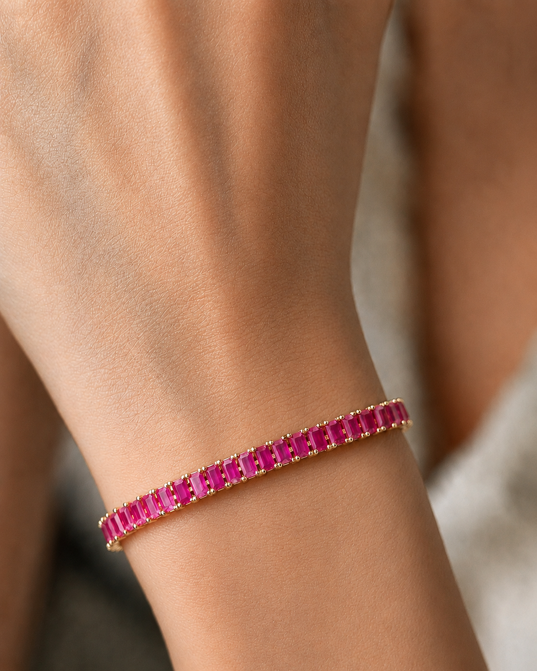Kiara Baguette Stone Openable Bracelet
