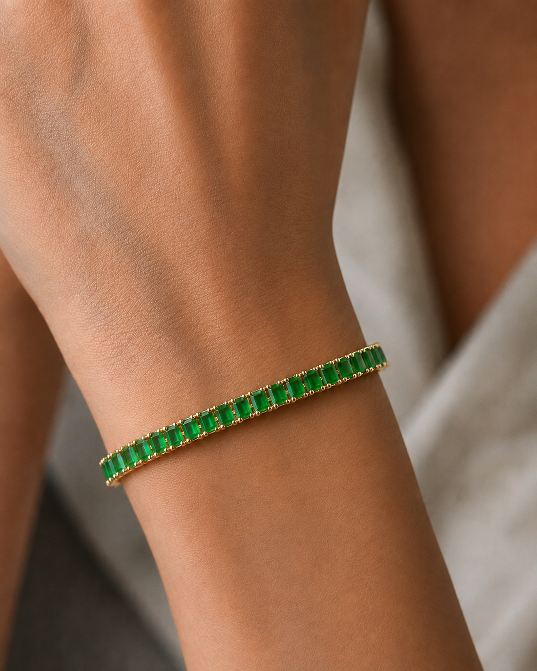 Kiara Baguette Stone Openable Bracelet