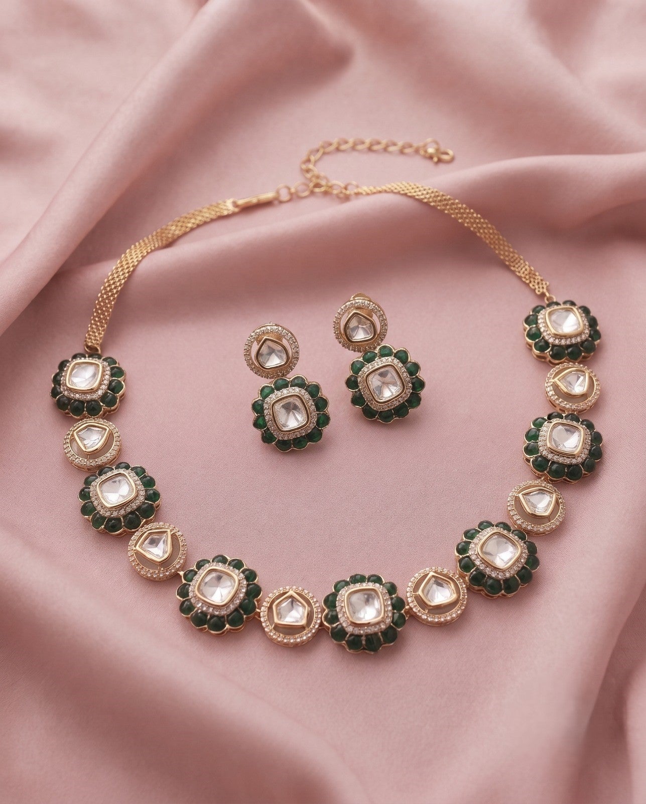 Emerald Green Kundan Necklace Set for Women | Bridal & Wedding Jewellery