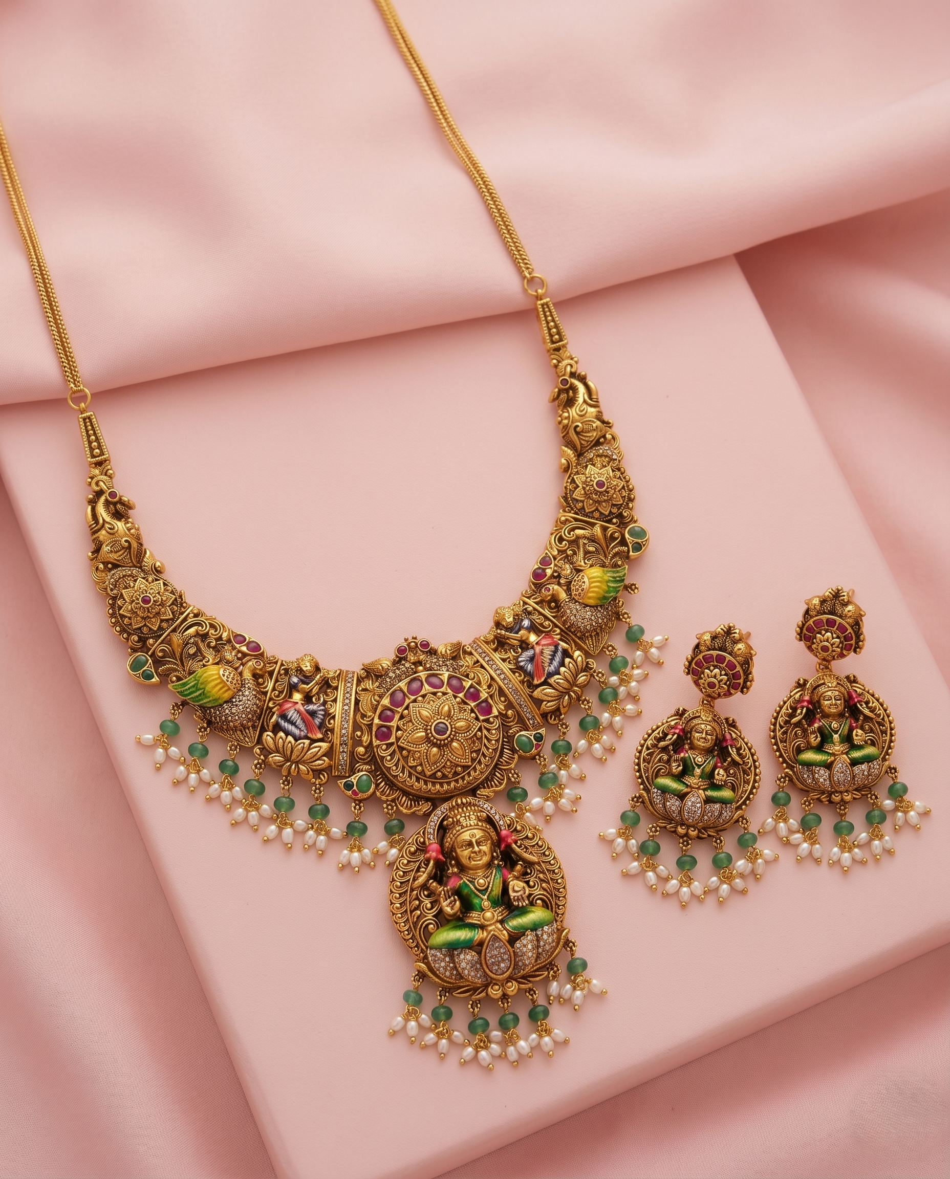 Antique Lakshmi Temple Necklace with Pendant & Matching Earrings