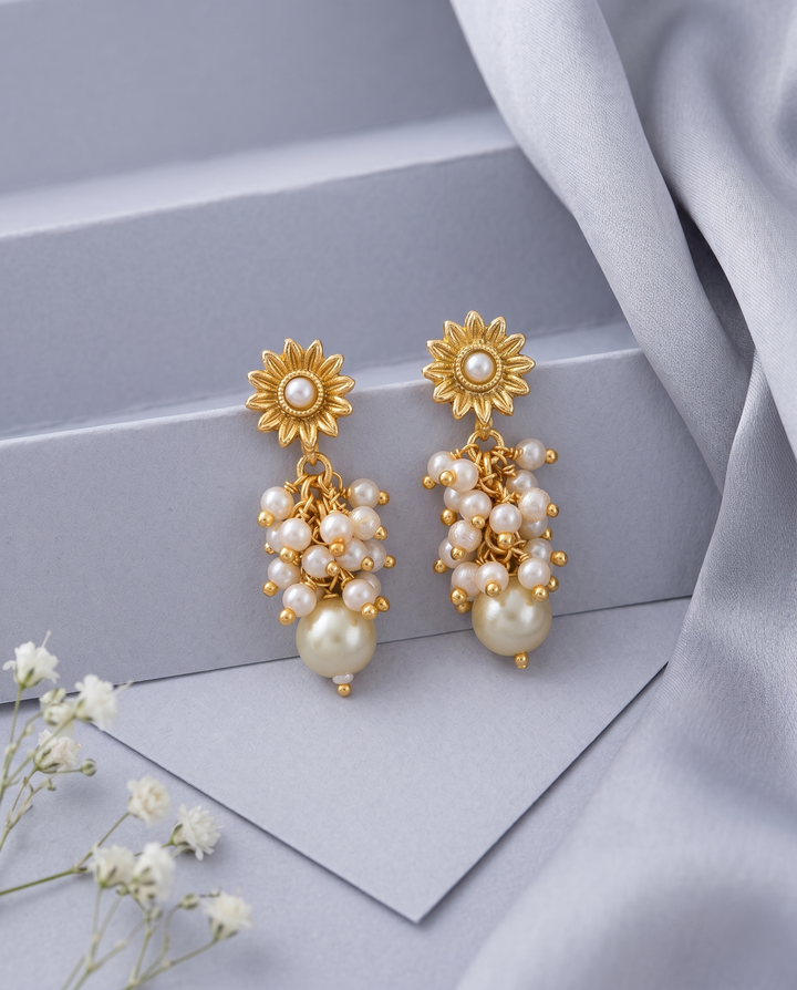 Antique Premium Pearl Mala Necklace Set In Gold  – Handmade Cluster Design