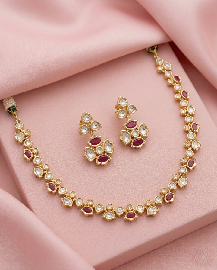 Available Colour White Green Maroon Elegant Kundan Short Necklace Set Detailing Real Gold Tone with Earrings