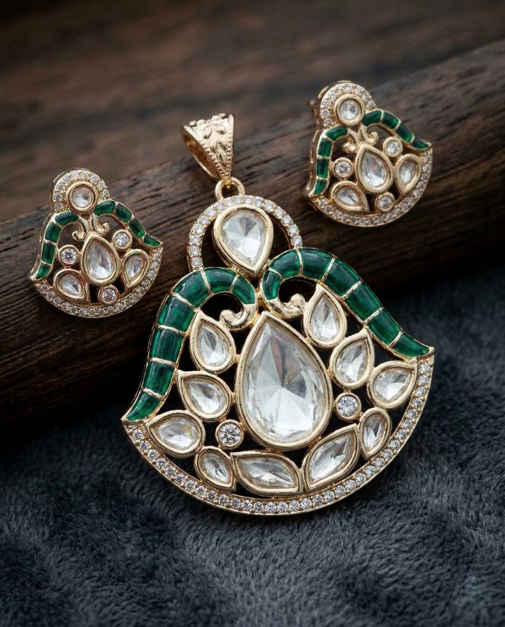 Traditional Kundan Pendant Set with Earrings – Emerald Green & Ruby Red