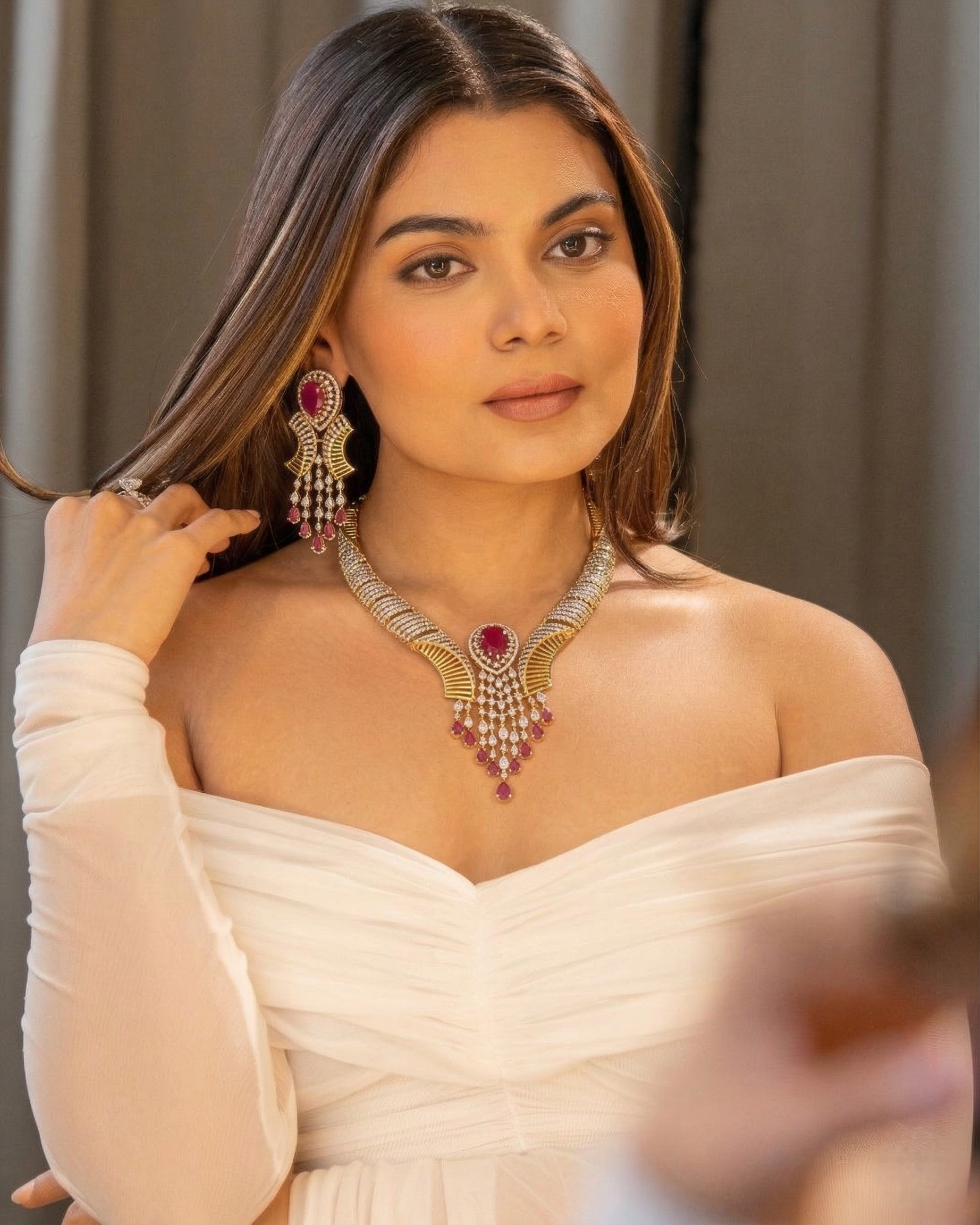 Gold Polish American Diamond Pink Stone Heavy Necklace Set