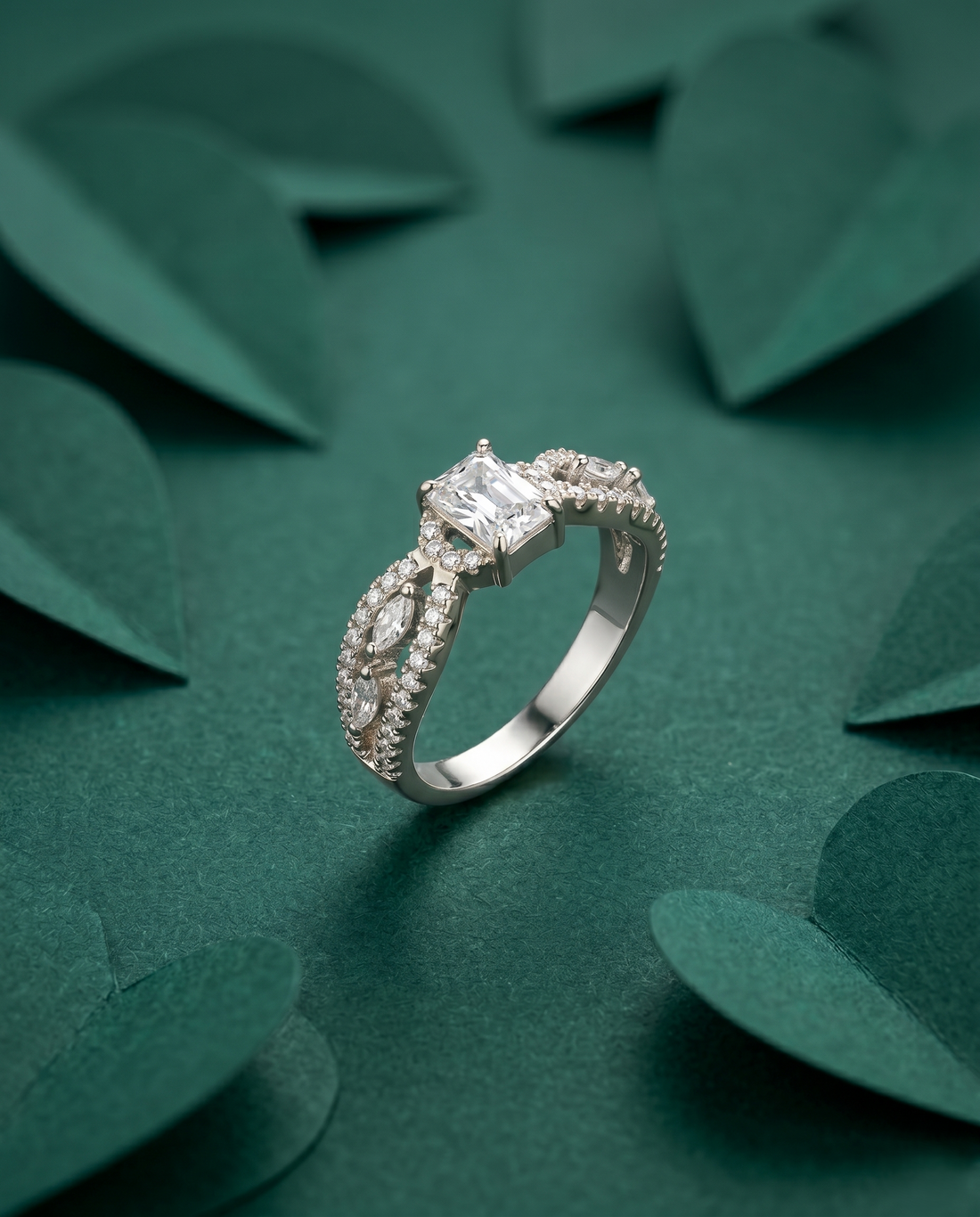 Emerald Cut Diamond Look Ring Silver Plated Adjustable – Red / Green / White Stone