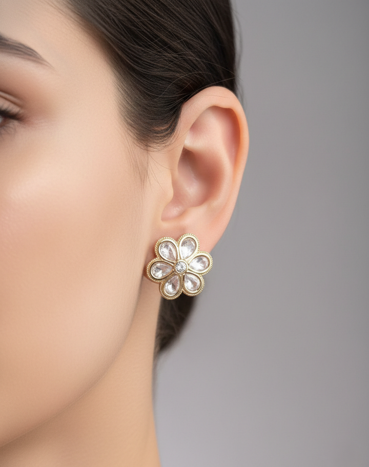 Petal Motif Stud Pair – Elegant Heritage Accessory