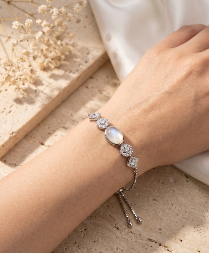Adjustable Pearl Diamond Bracelet for Women