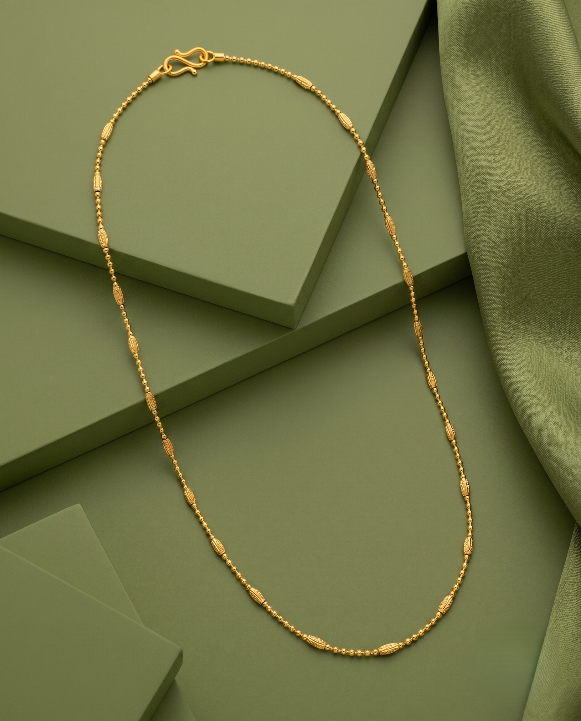 Swarna Lehar Elegant Daily Wear Chain for Women