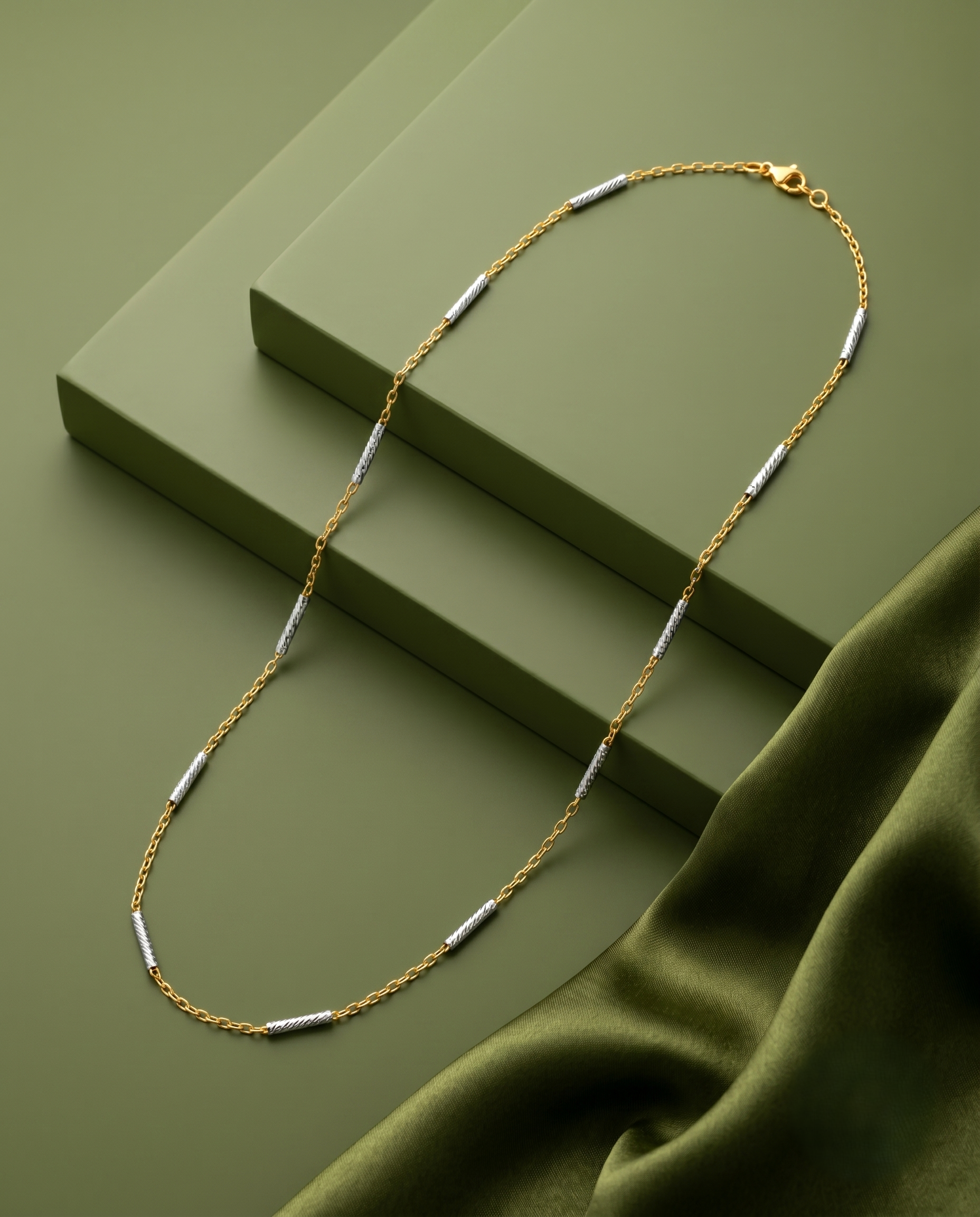 Elegant Dual Tone Anti-Tarnish Daily Wear Chain for Women | Lightweight Waterproof