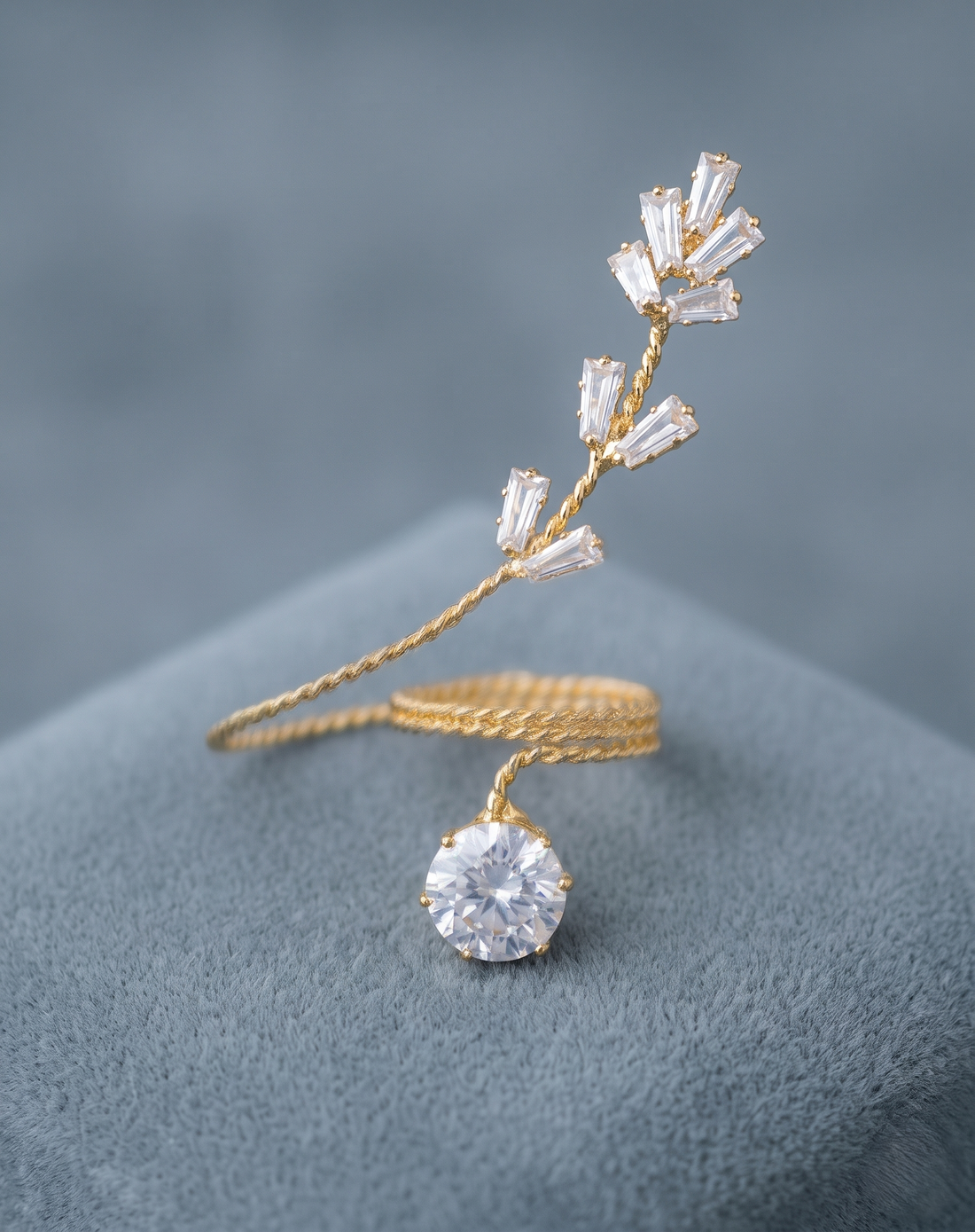 Premium Crystal Drop Statement Ring – Gold & Silver Finish