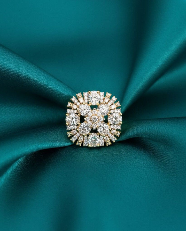 Luxury Round Cluster Diamond Finish Adjustable Ring for Women