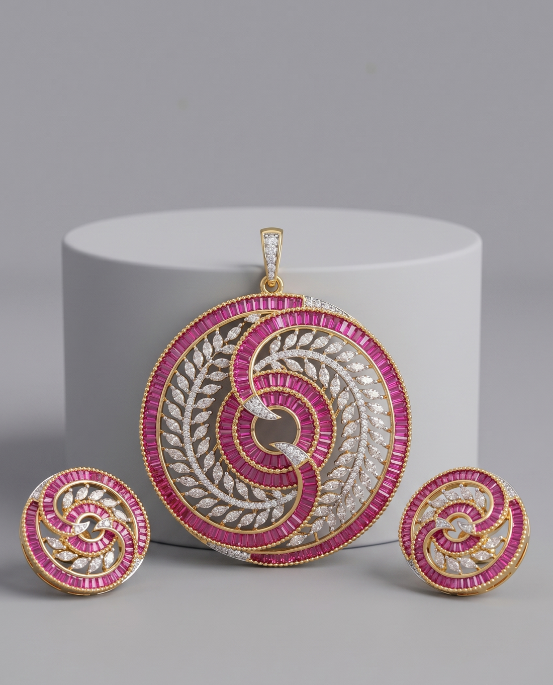 Varnika Aura  CZ Circular Designer Jewellery  Pendant Set