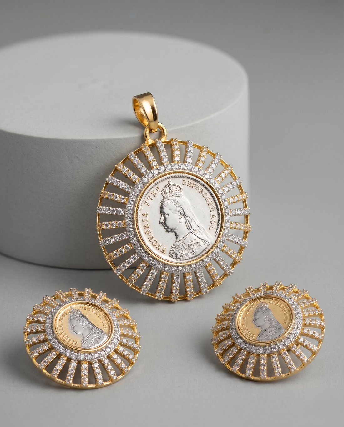Aurevina Coin Pendant Set with Earrings