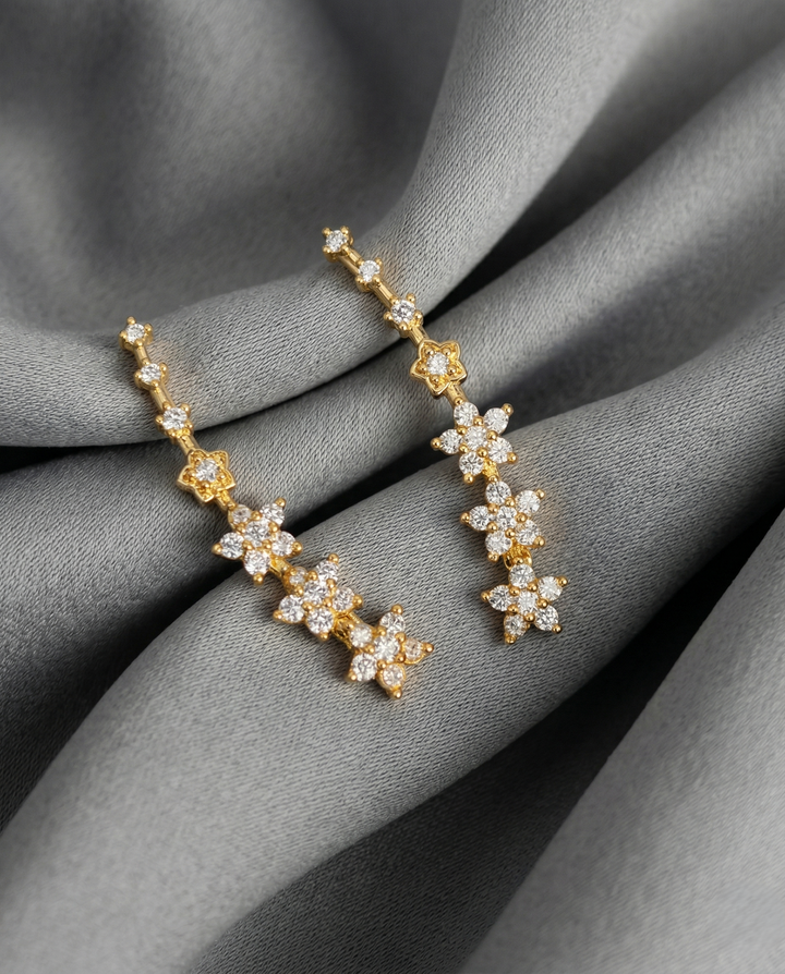 Premium Floral Star Ear Cuff – Gold Polish Diamond Statement Design