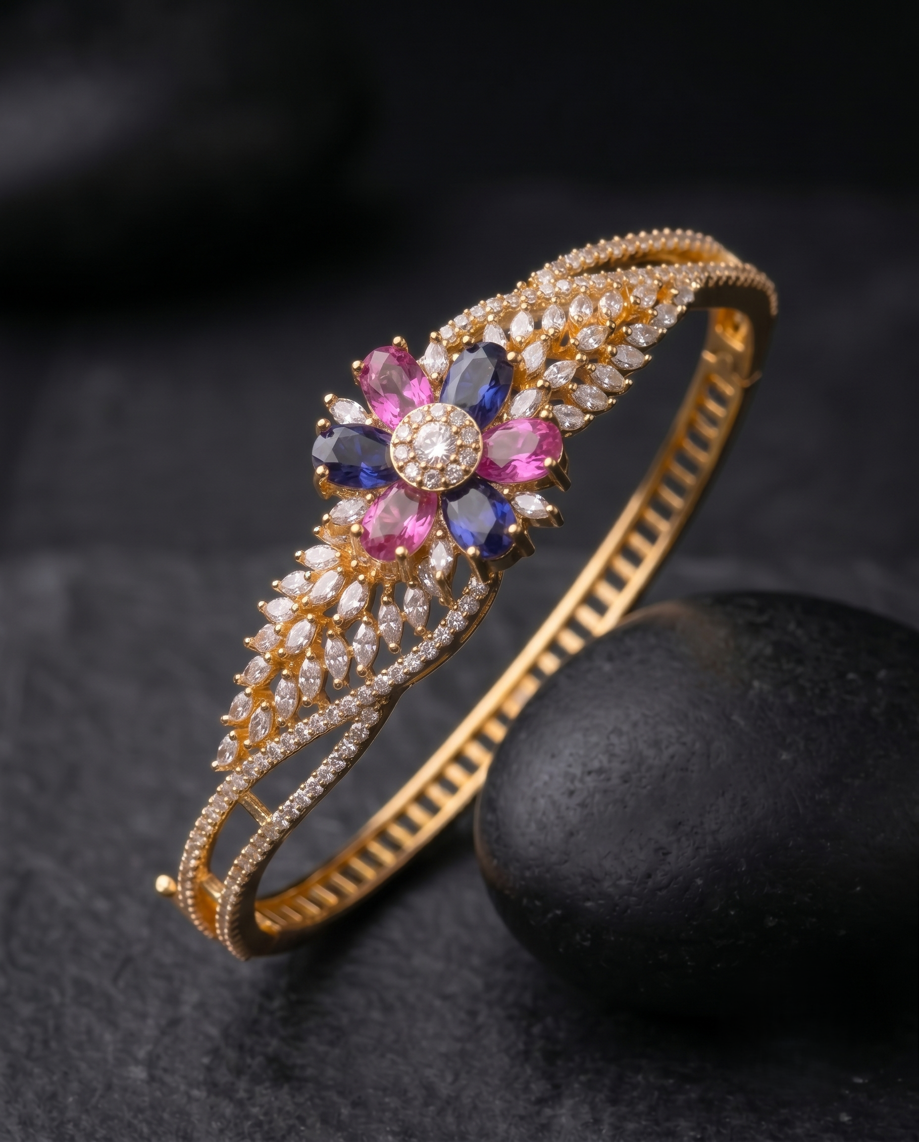 Eshanya Blossom AD Openable Bracelet