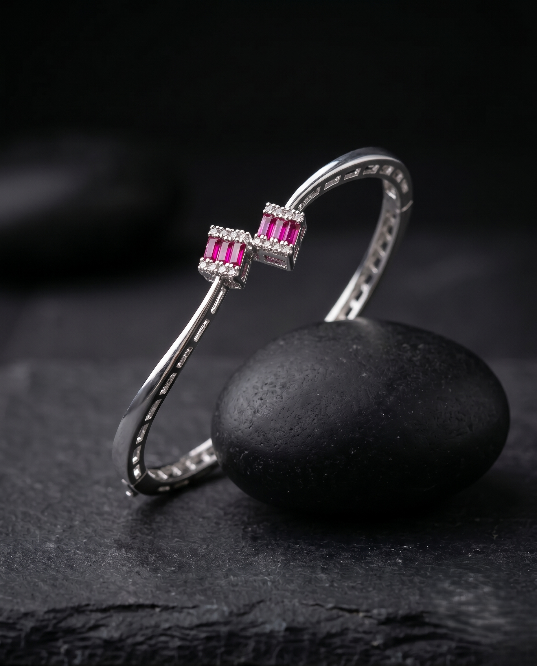Vaidehi Royale Baguette AD Openable Bracelet