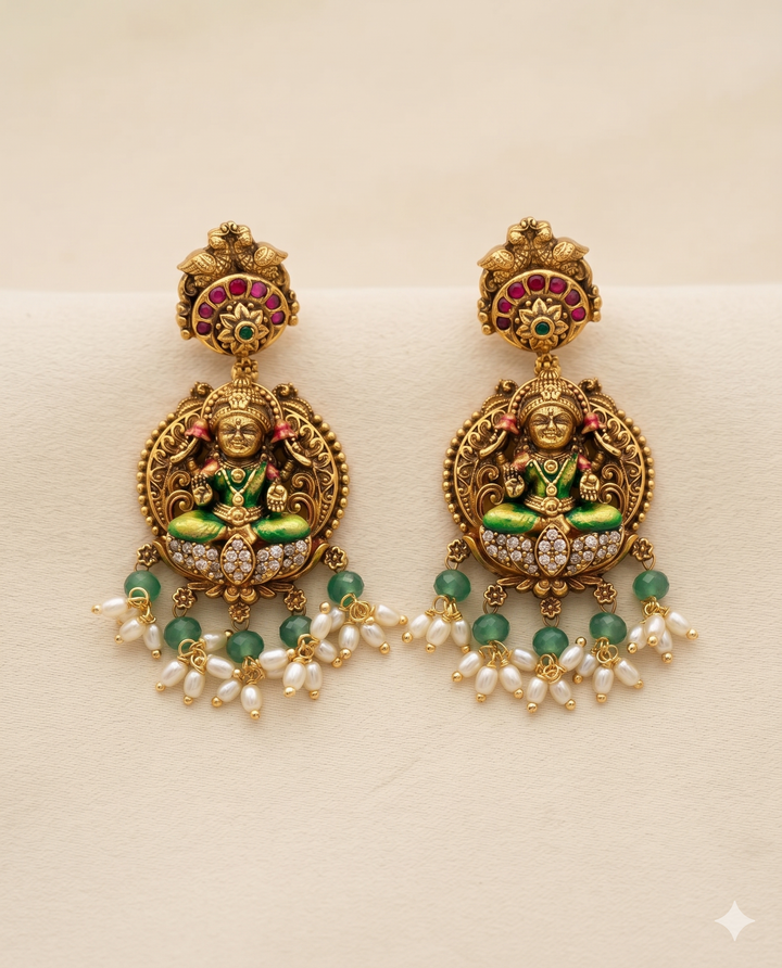 Antique Lakshmi Temple Necklace with Pendant & Matching Earrings