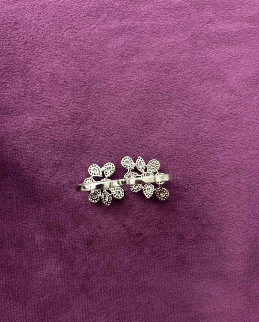 Floral Two Finger Adjustable Ring for Women – Gold & Silver Finish