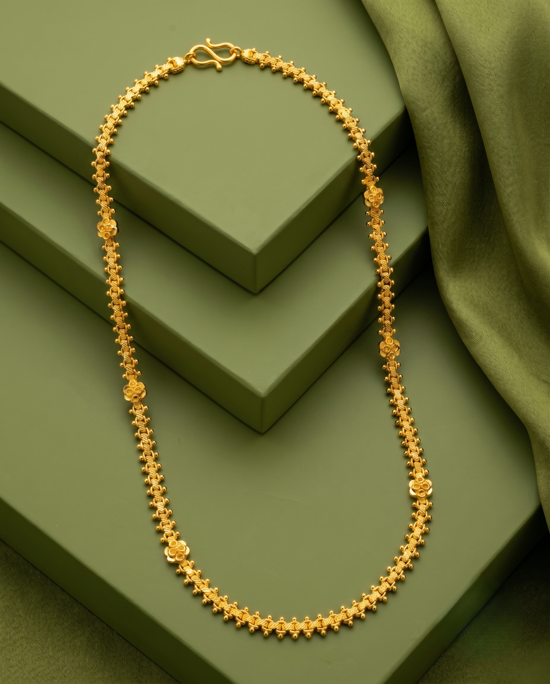 Pushpa Rekha Traditional Daily Wear Chain for Women