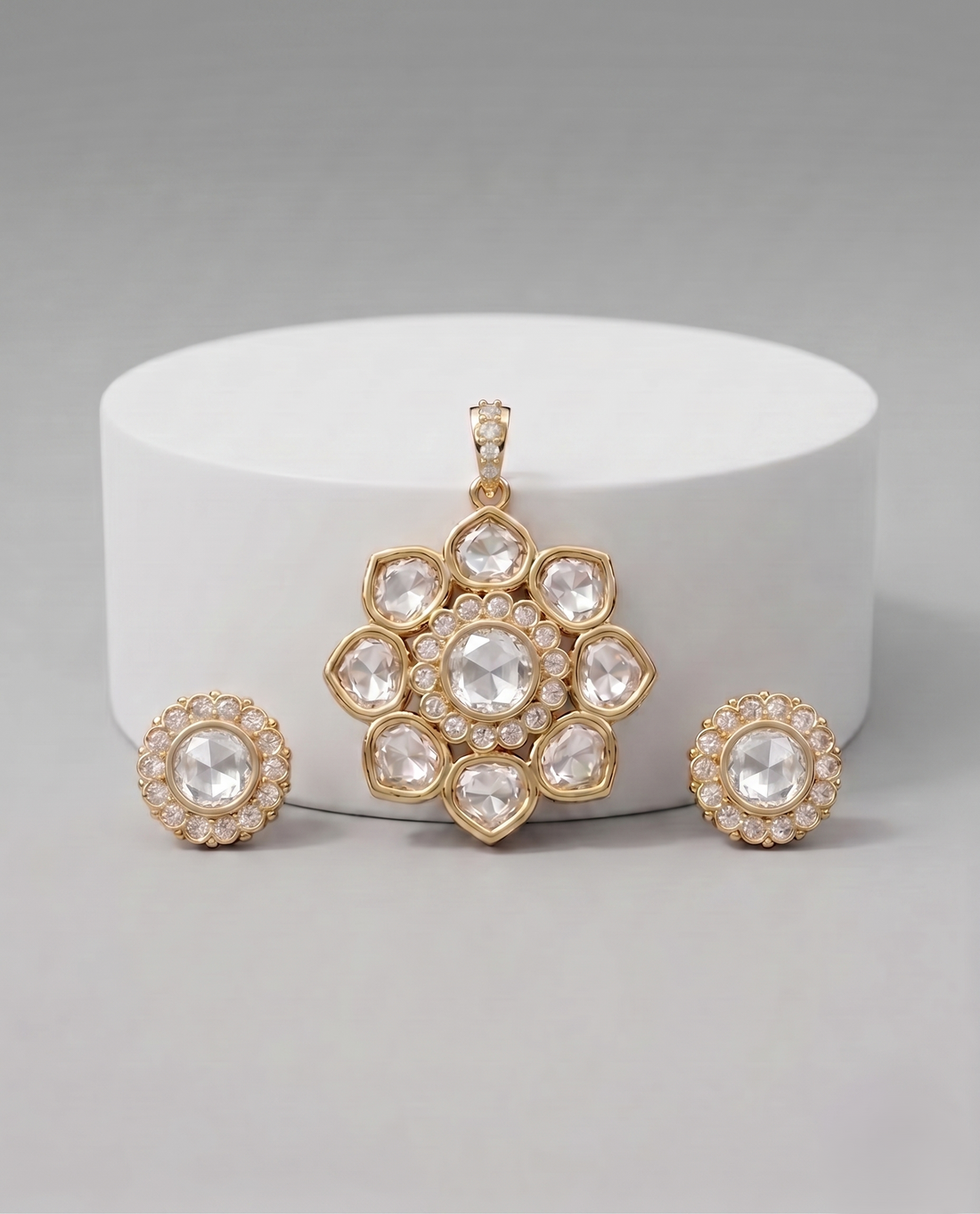 Noorpushp Kundan Pendant Set with Stud Earrings  Floral Jewellery Set