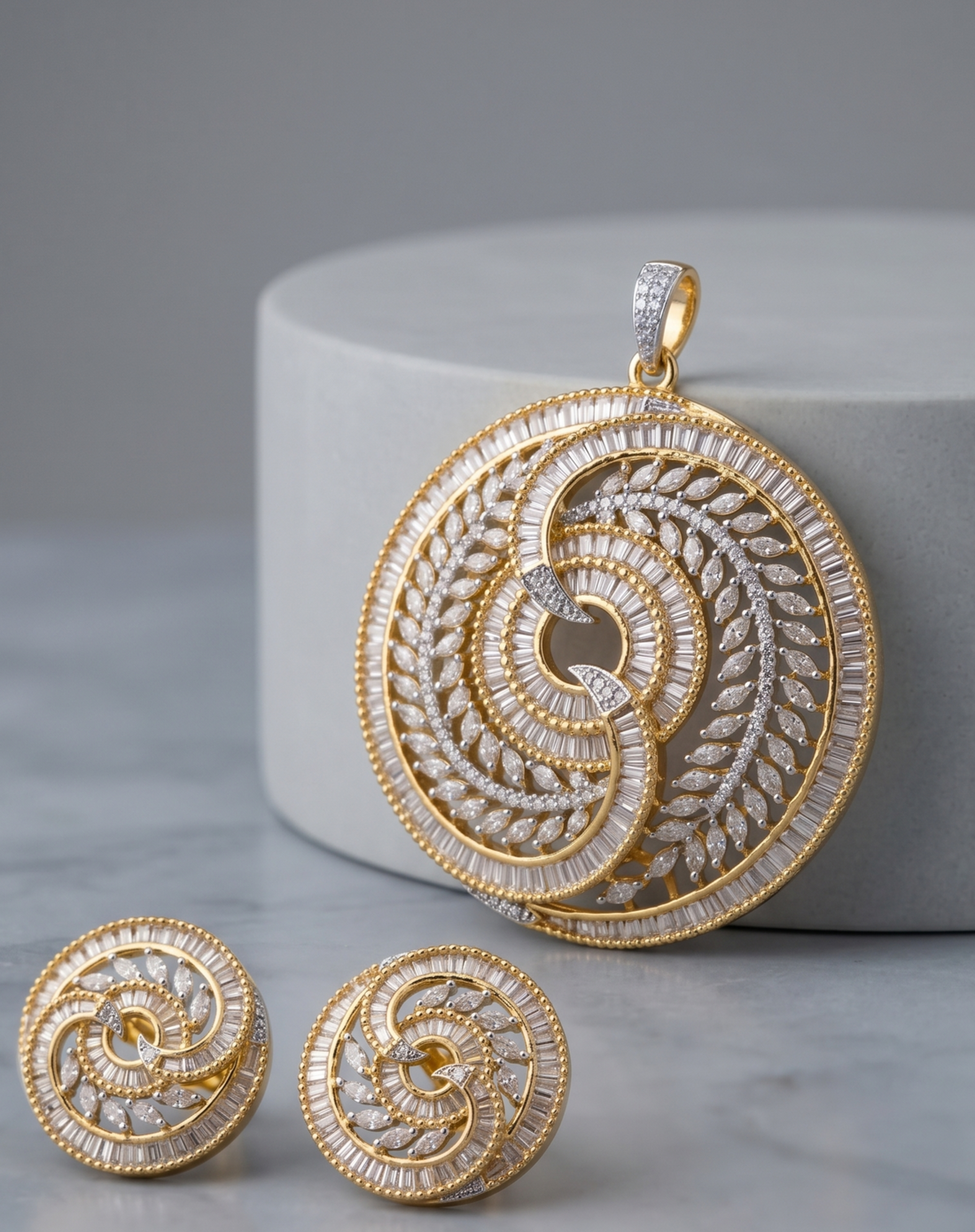 Varnika Aura  CZ Circular Designer Jewellery  Pendant Set
