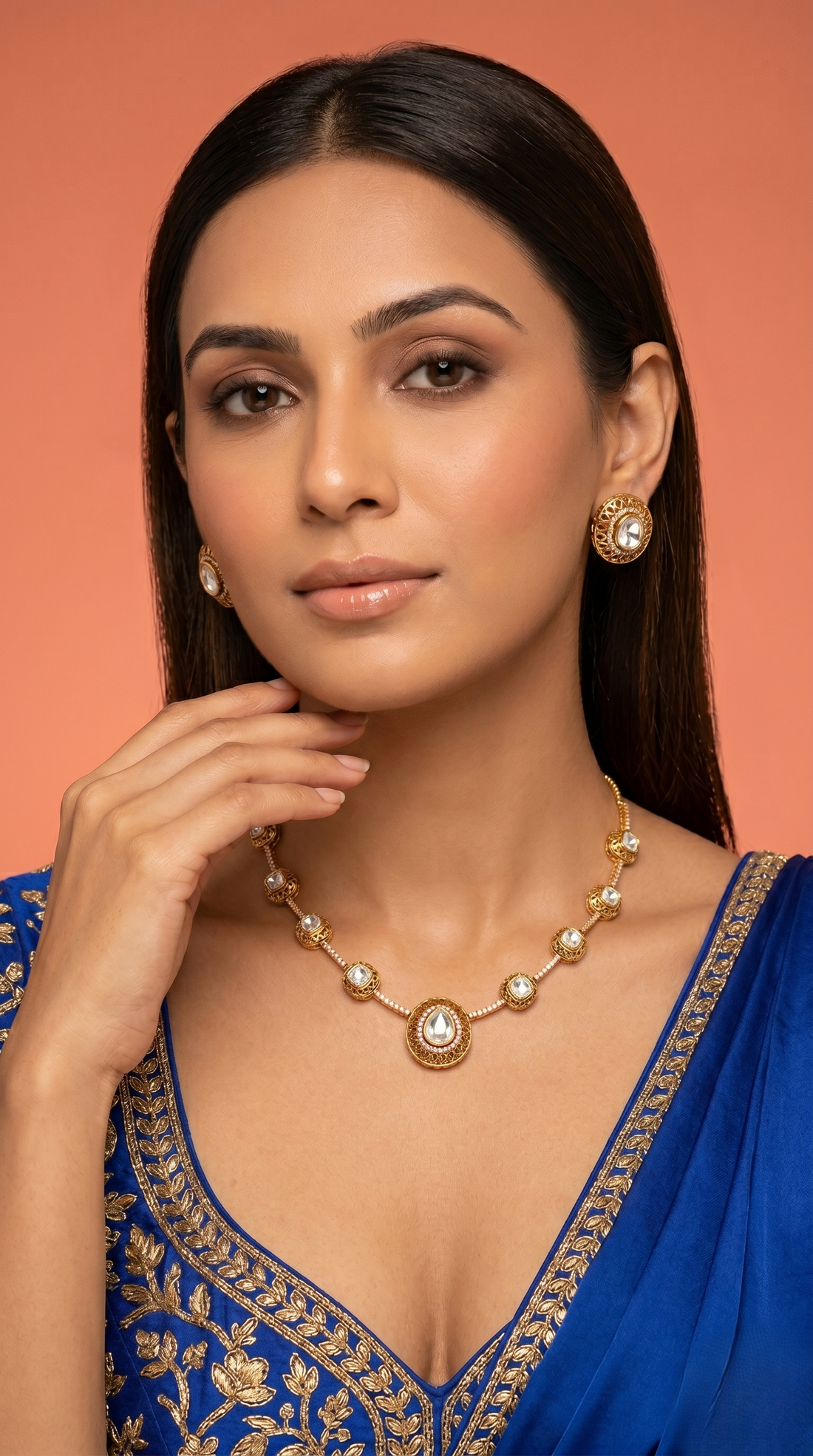 Gold Finish Kundan Style Necklace Set with Matching Stud Earrings
