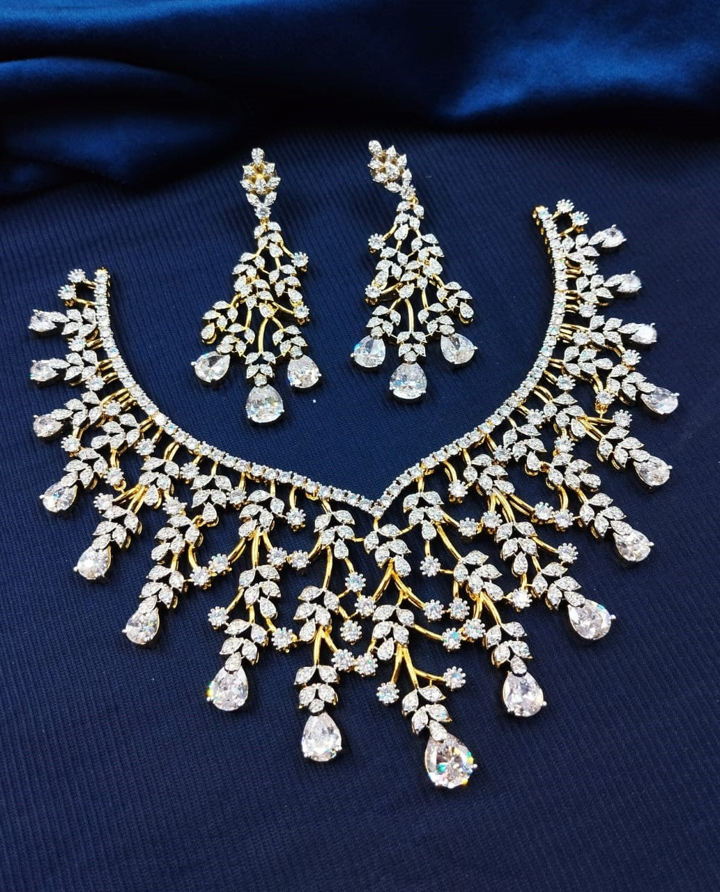 Gold Polish American Diamond Leaf Design Necklace Set