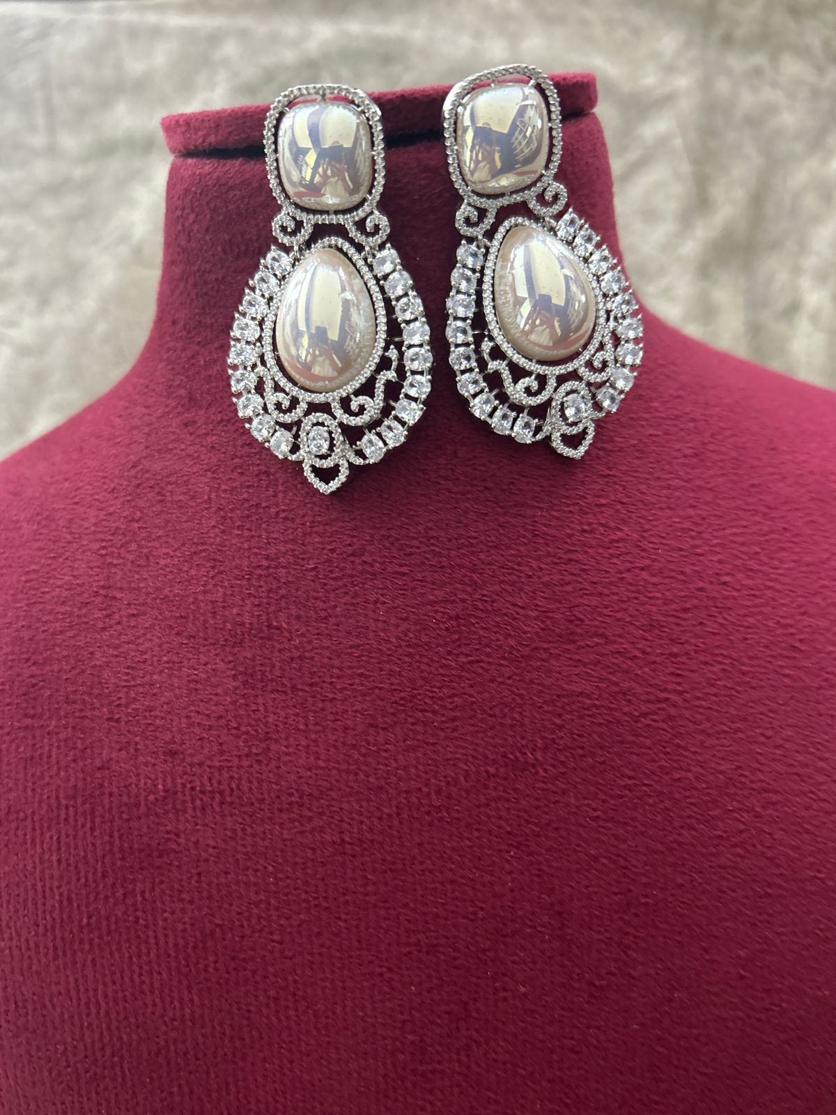 Green Stone American Diamond Pearl Choker Necklace Set