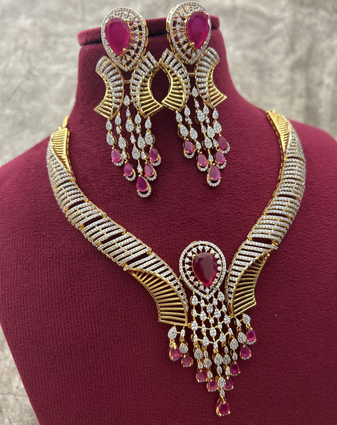 Gold Polish American Diamond Pink Stone Heavy Necklace Set