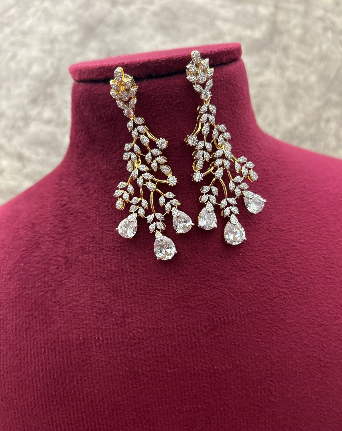 Gold Polish American Diamond Leaf Design Necklace Set